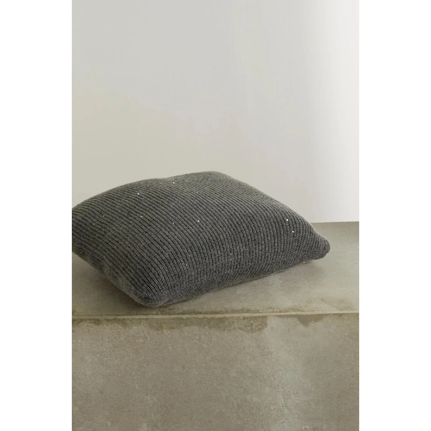 包邮包税【预售7天发货】 BRUNELLO CUCINELLI 23秋冬 女士 家居用品 亮片缀饰罗纹羊绒真丝混纺靠垫 24772899113509082 ML7305E02CJ079  商品