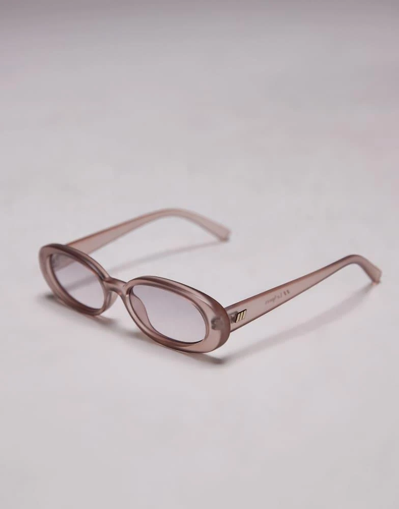 商品Le Specs|Le Specs outta love oval sunglasses in crystal rose,价格¥344,第2张图片详细描述