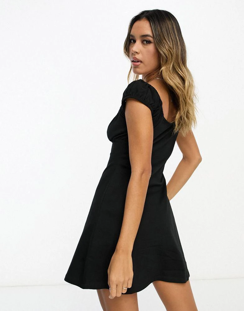 商品ASOS|ASOS DESIGN cap sleeve ruched mini dress with tie detail in black,价格¥243,第2张图片详细描述