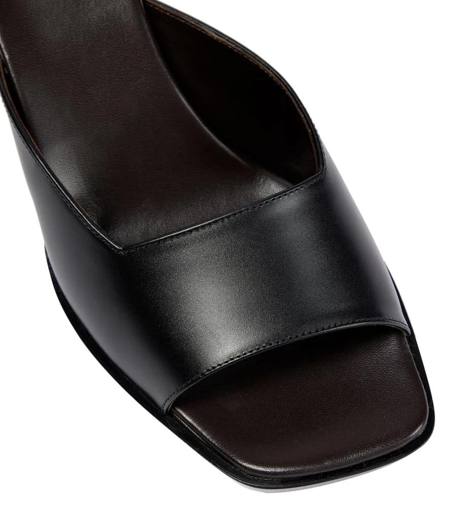Lauren leather mules 商品