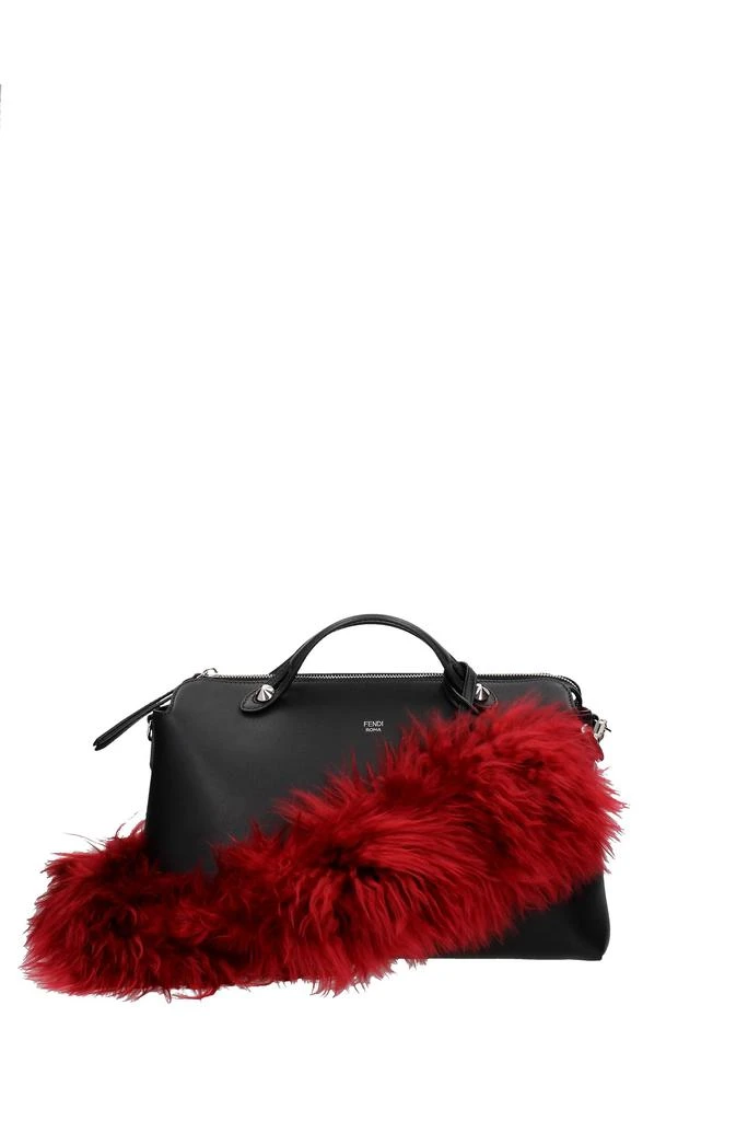 商品Fendi|Shoulder Strap Alpaca Red,价格¥3440,第2张图片详细描述