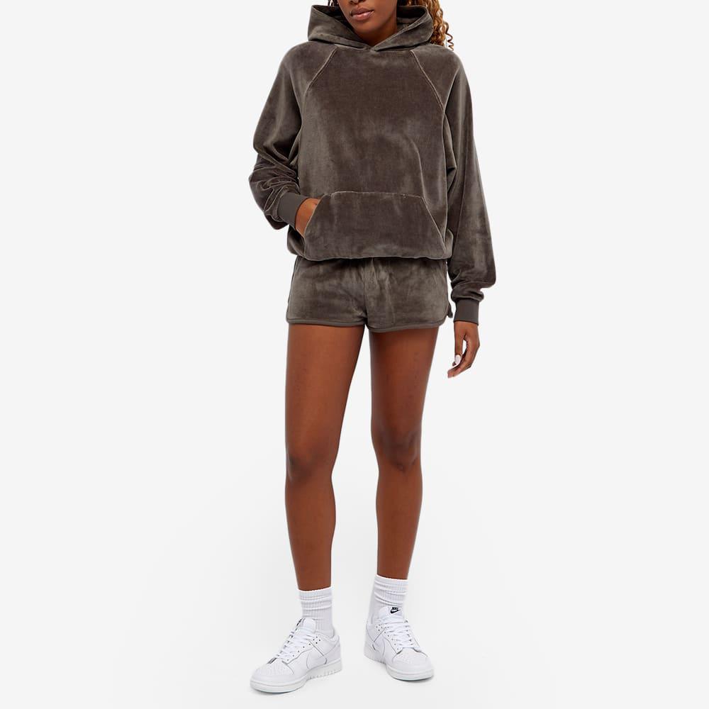 Fear of God ESSENTIALS Velour Short - Off Black商品第4张图片规格展示