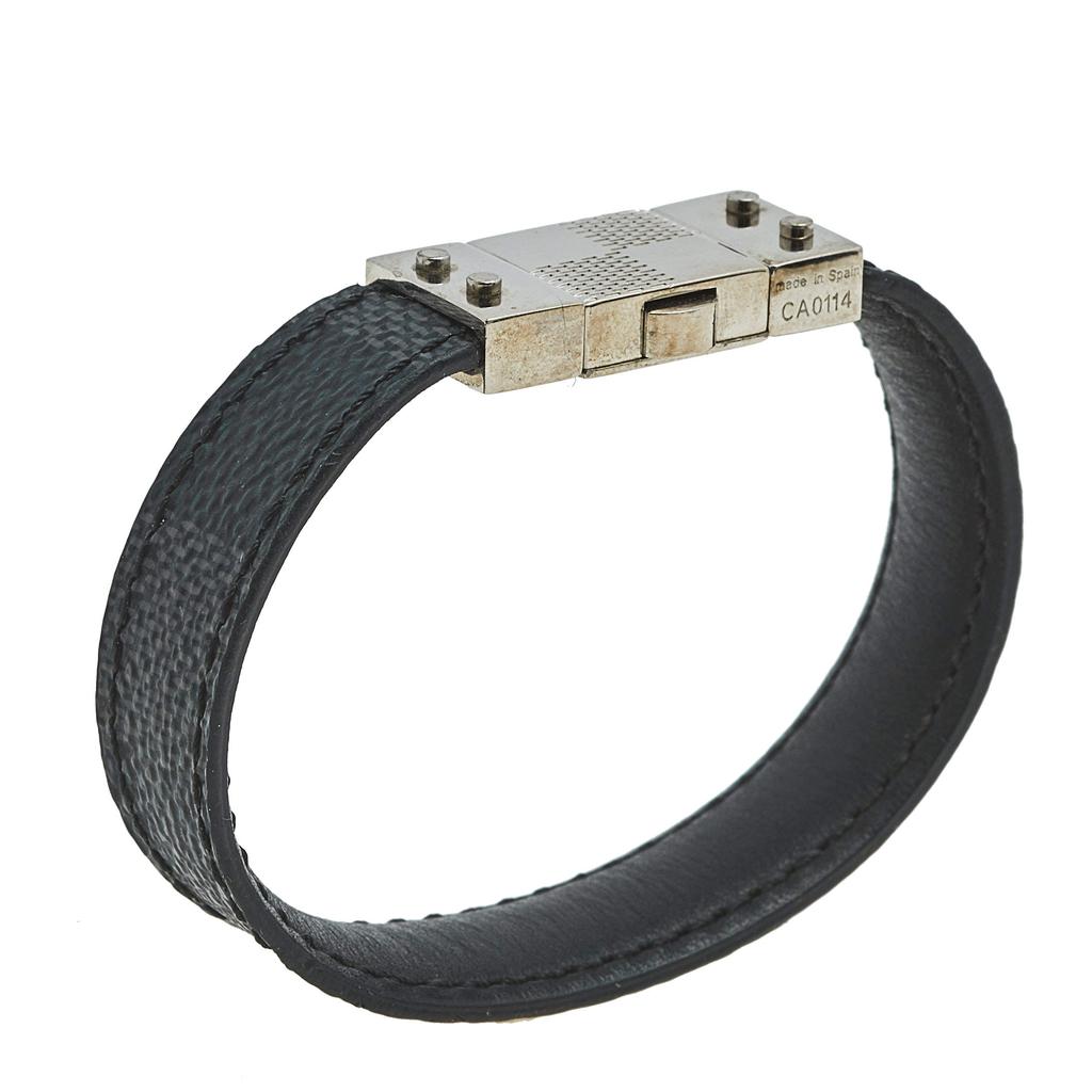 Louis Vuitton Check It Damier Graphite Leather Bracelet商品第2张图片规格展示