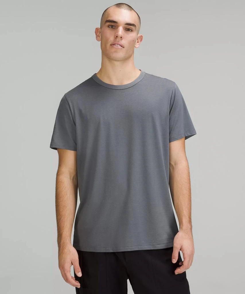 lululemon Fundamental T-Shirt 商品