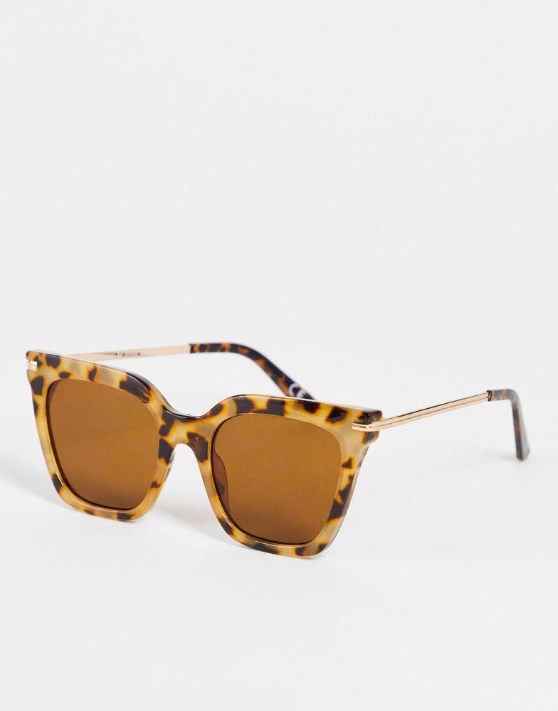 ASOS DESIGN square cat eye sunglasses with metal arms in milky tort商品第1张图片规格展示