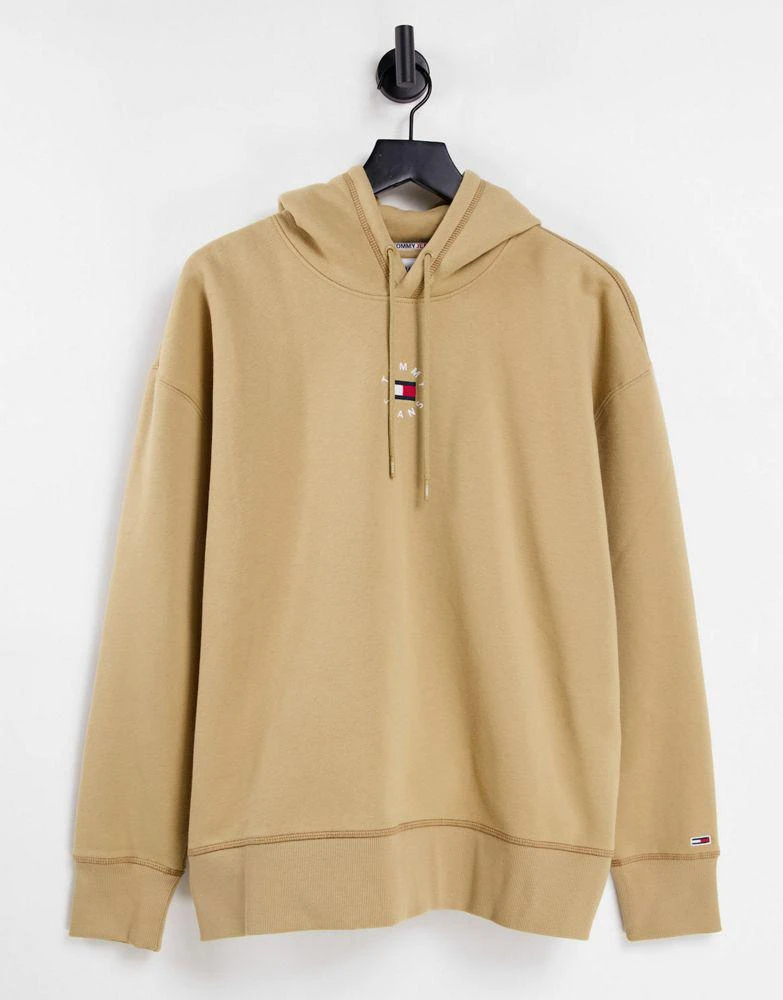 商品Tommy Hilfiger|Tommy Jeans tiny tommy round hoodie in tan - TAN,价格¥484,第1张图片