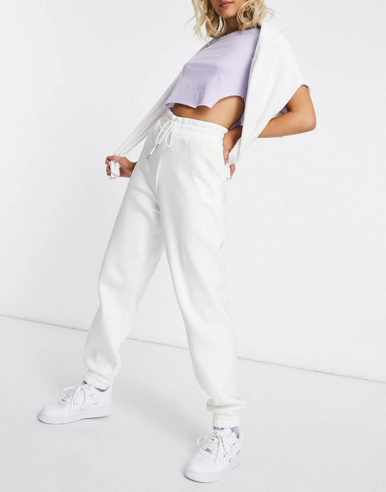 商品ASOS|ASOS DESIGN super oversized jogger in winter white,价格¥119,第4张图片详细描述