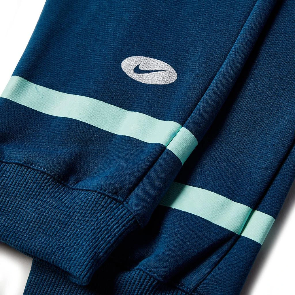 商品NIKE|NSW Icon Club Fleece Novelty Pants (Little Kids/Big Kids),价格¥253,第2张图片详细描述