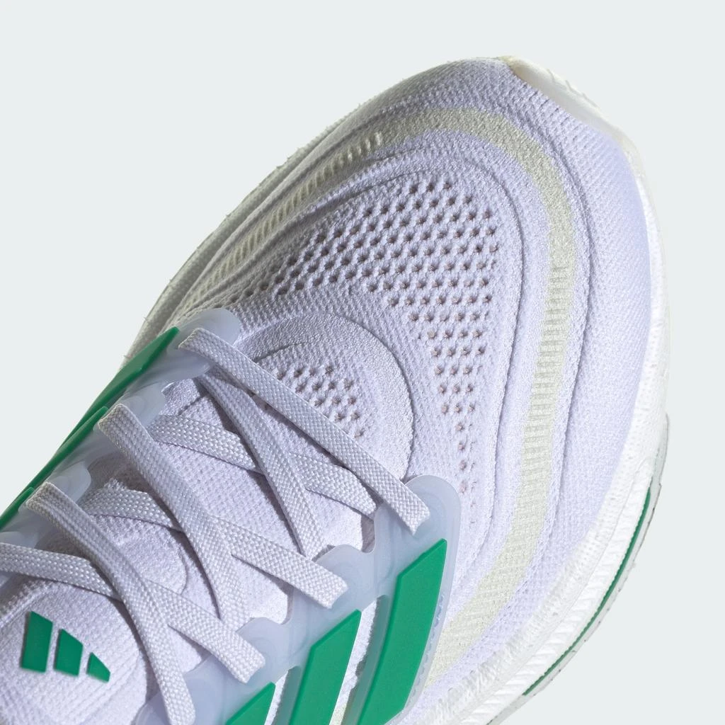 ULTRABOOST LIGHT SHOES 商品