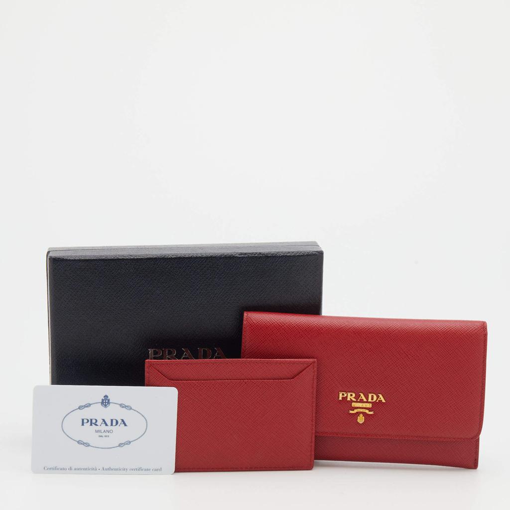 Prada Red Saffiano Leather Passport Cover商品第6张图片规格展示