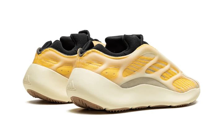商品Adidas|Adidas Yeezy 700 V3,价格¥1861-¥2989,第4张图片详细描述