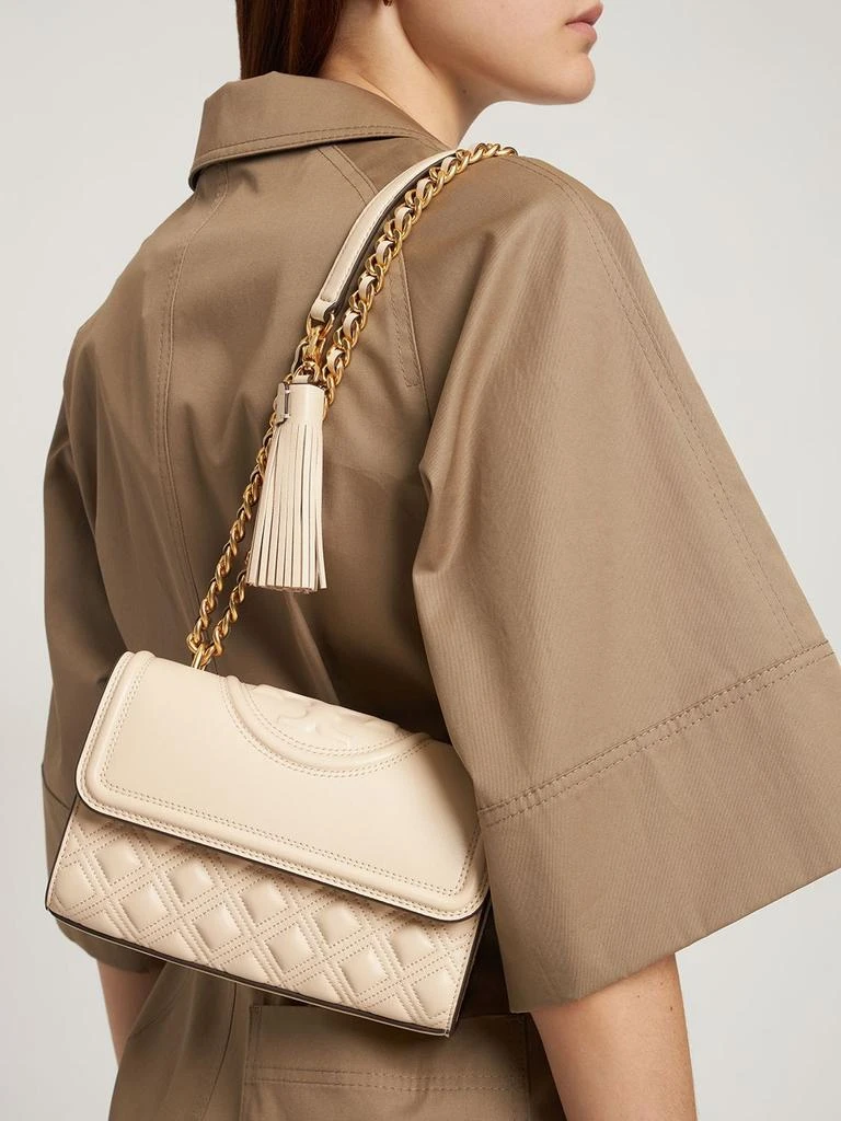 商品Tory Burch|Small Fleming Leather Shoulder Bag,价格¥5813,第1张图片详细描述