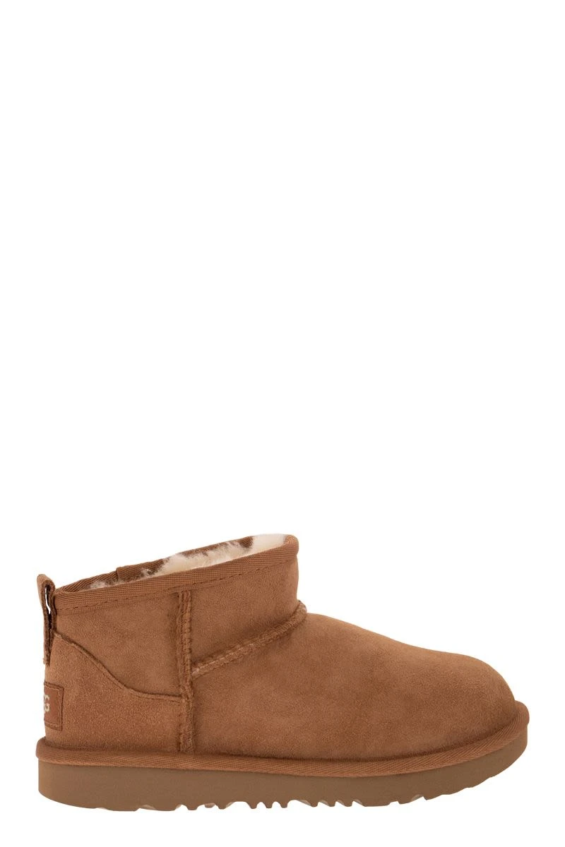 商品UGG|CLASSIC ULTRA MINI - Ankle boot CZ002433 CHE,价格¥624,第1张图片