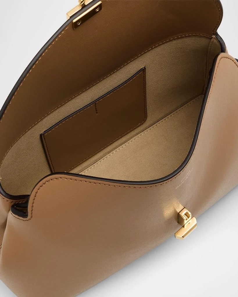 商品Totême|T-Lock Leather Clutch Bag,价格¥7539,第4张图片详细描述