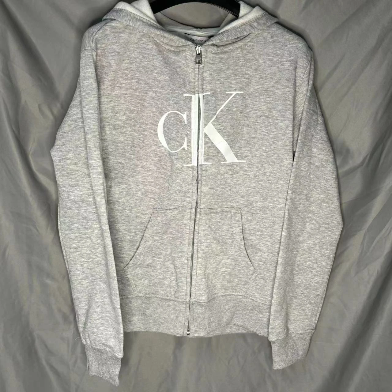 商品[国内直发] Calvin Klein|【瑕疵】Calvin Klein Big Girl's Monogram Logo Hoodie,价格¥105,第1张图片