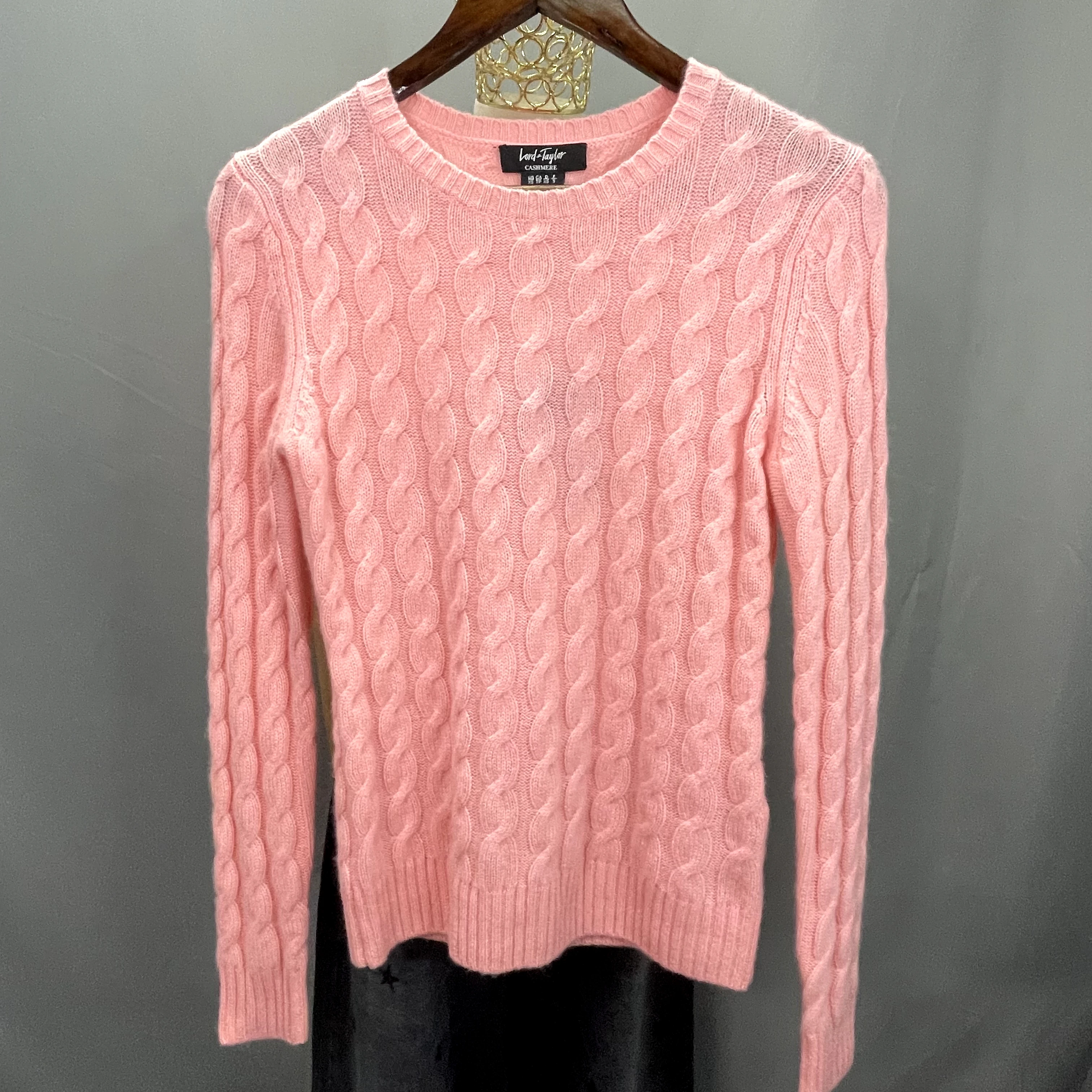 Sweater 实物尺码:US XS  F S 商品