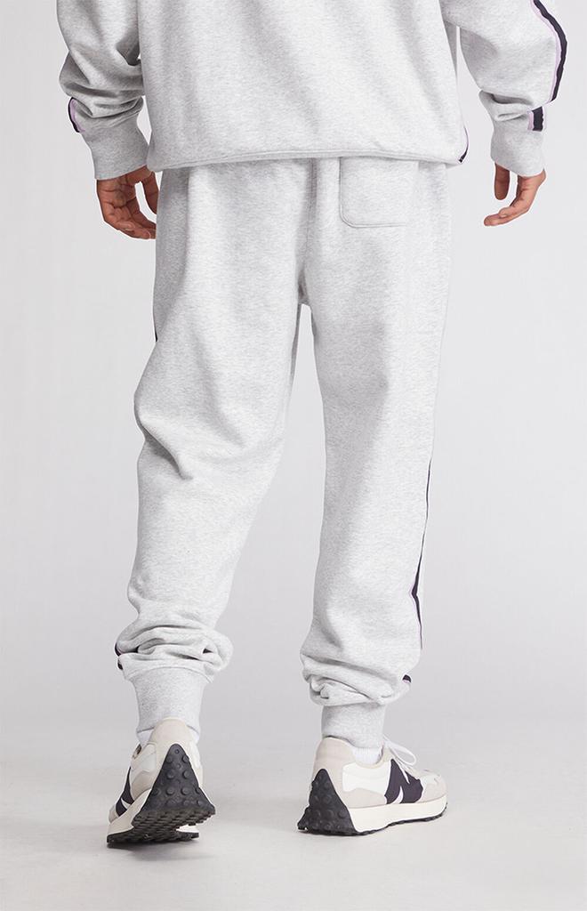 商品CHAMPION|Classic Taped Sweatpants,价格¥364,第6张图片详细描述