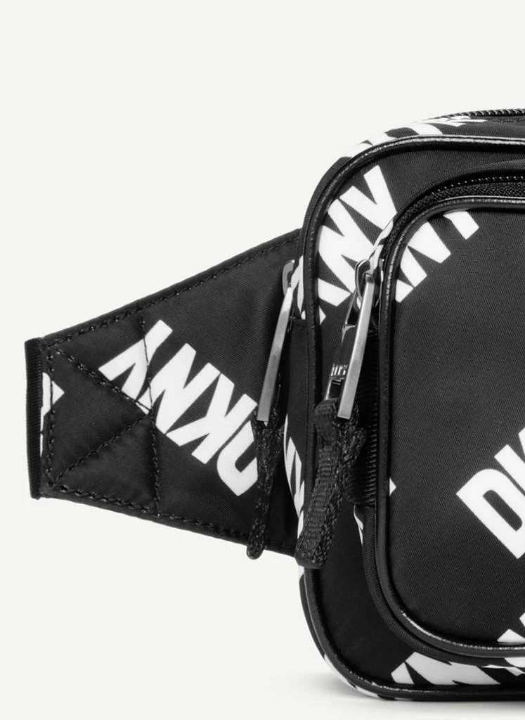 商品DKNY|All Over Logo Belt Bag,价格¥600,第4张图片详细描述