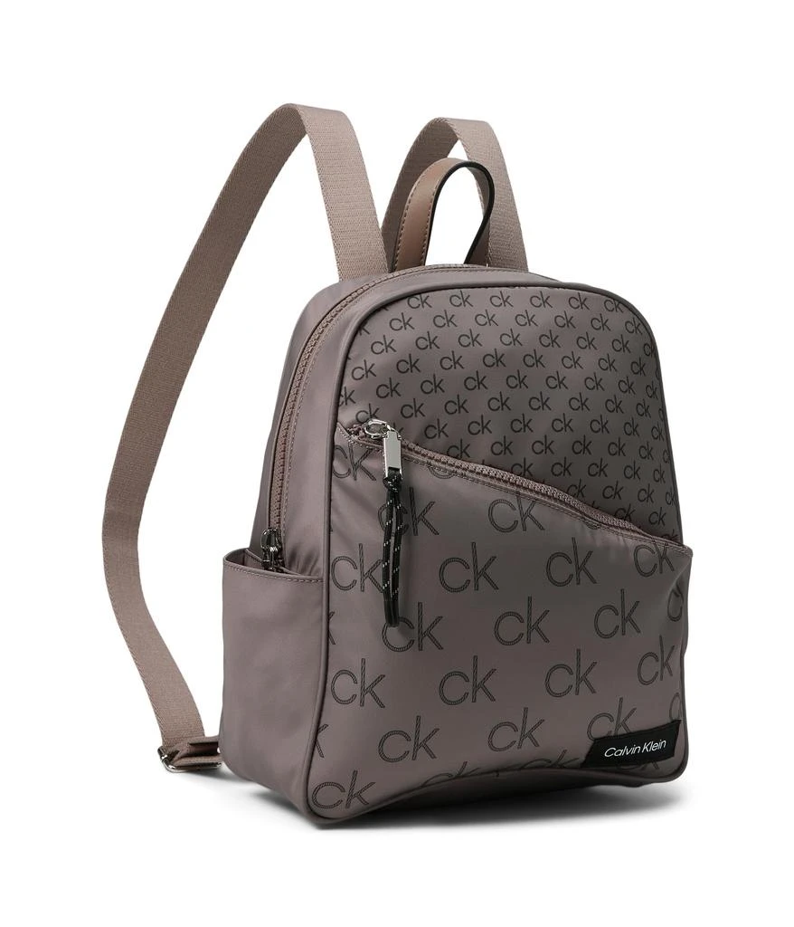 商品Calvin Klein|Evie Backpack,价格¥674,第1张图片