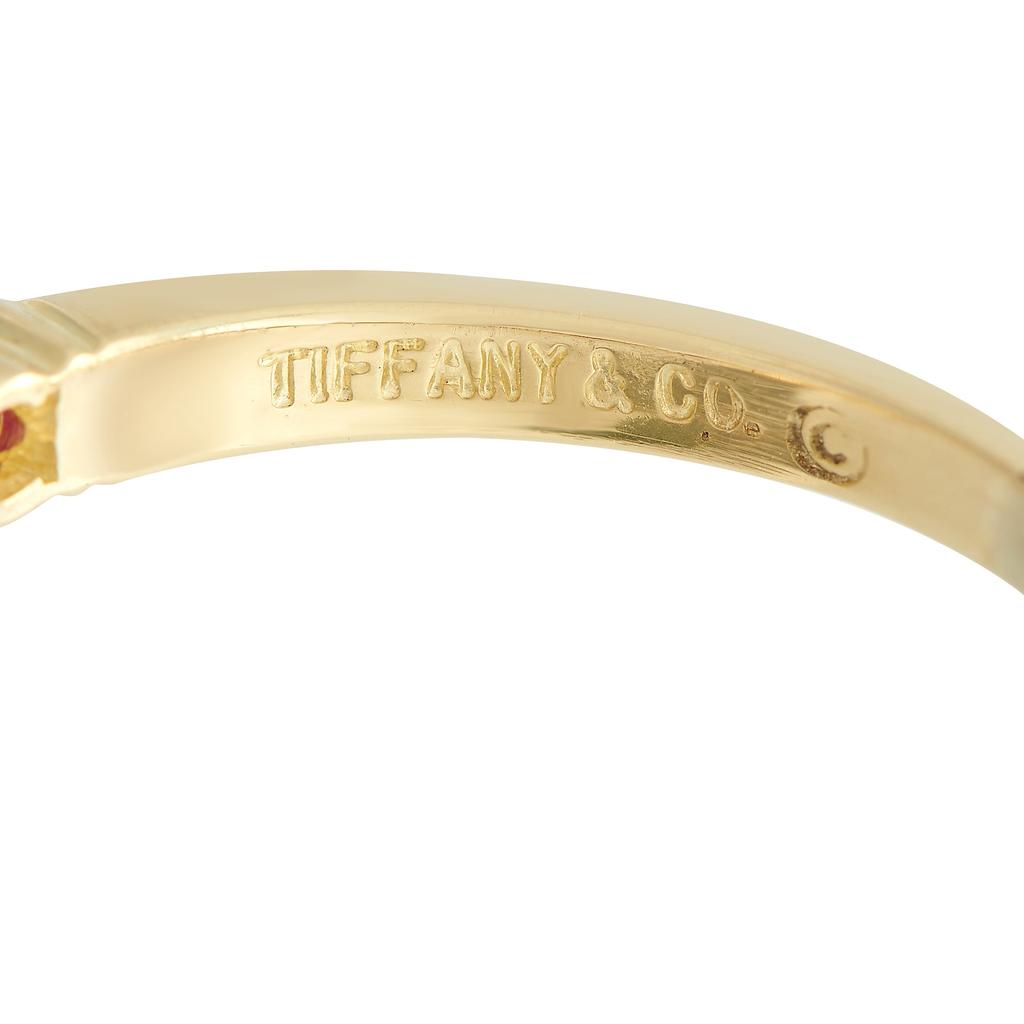 Tiffany & Co. 18K Yellow Gold 0.20 ct Diamond and Ruby Ring商品第4张图片规格展示