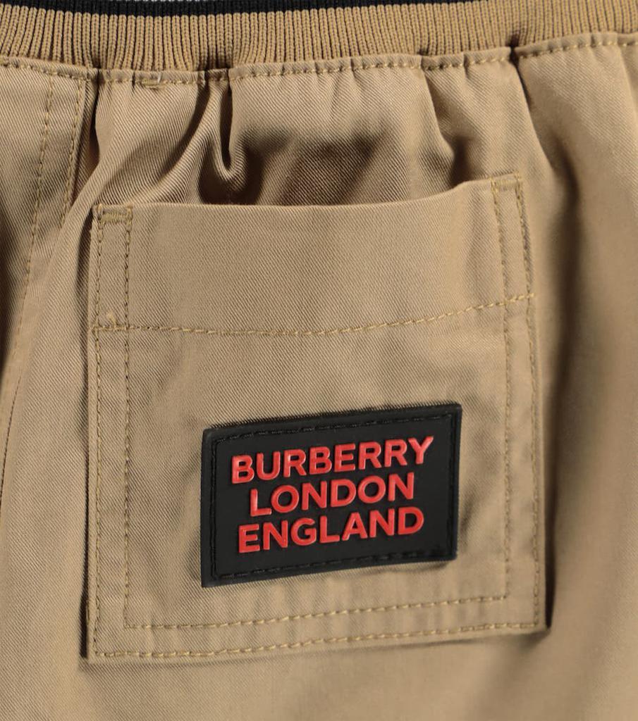 商品Burberry|Baby Icon Stripe棉质斜纹布短裤,价格¥1216,第5张图片详细描述