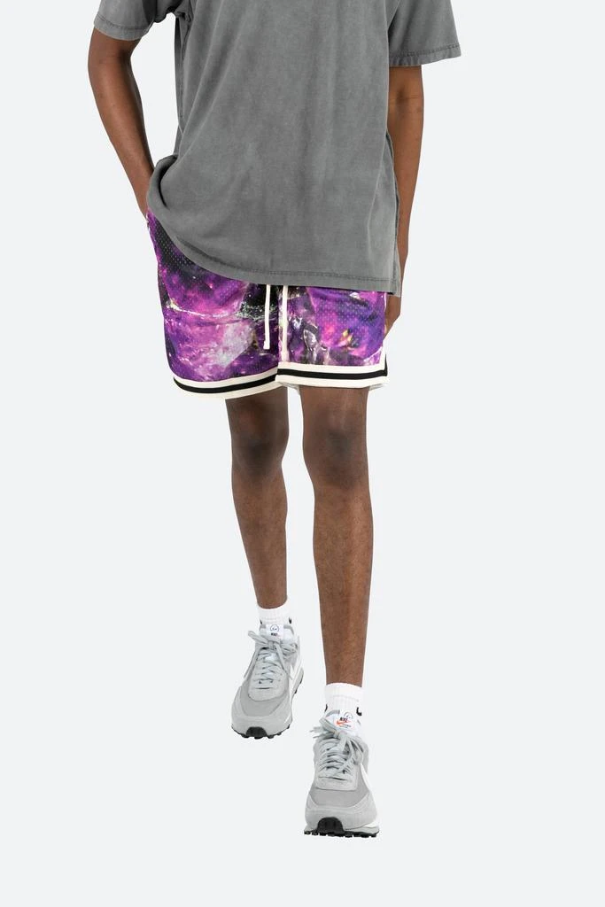 商品MNML|Crystal Basketball Shorts - Purple,价格¥269,第2张图片详细描述