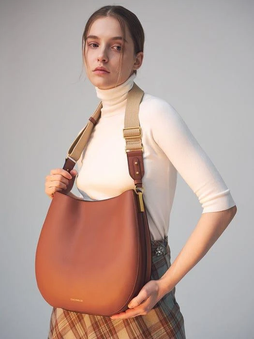 商品Coccinelle|Arpege Middle Bag_3 Color,价格¥4147,第3张图片详细描述