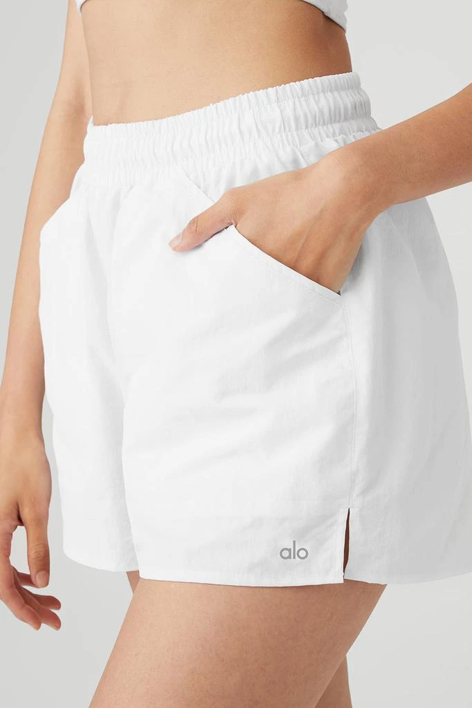 商品Alo|Alumni Short - White,价格¥522,第4张图片详细描述