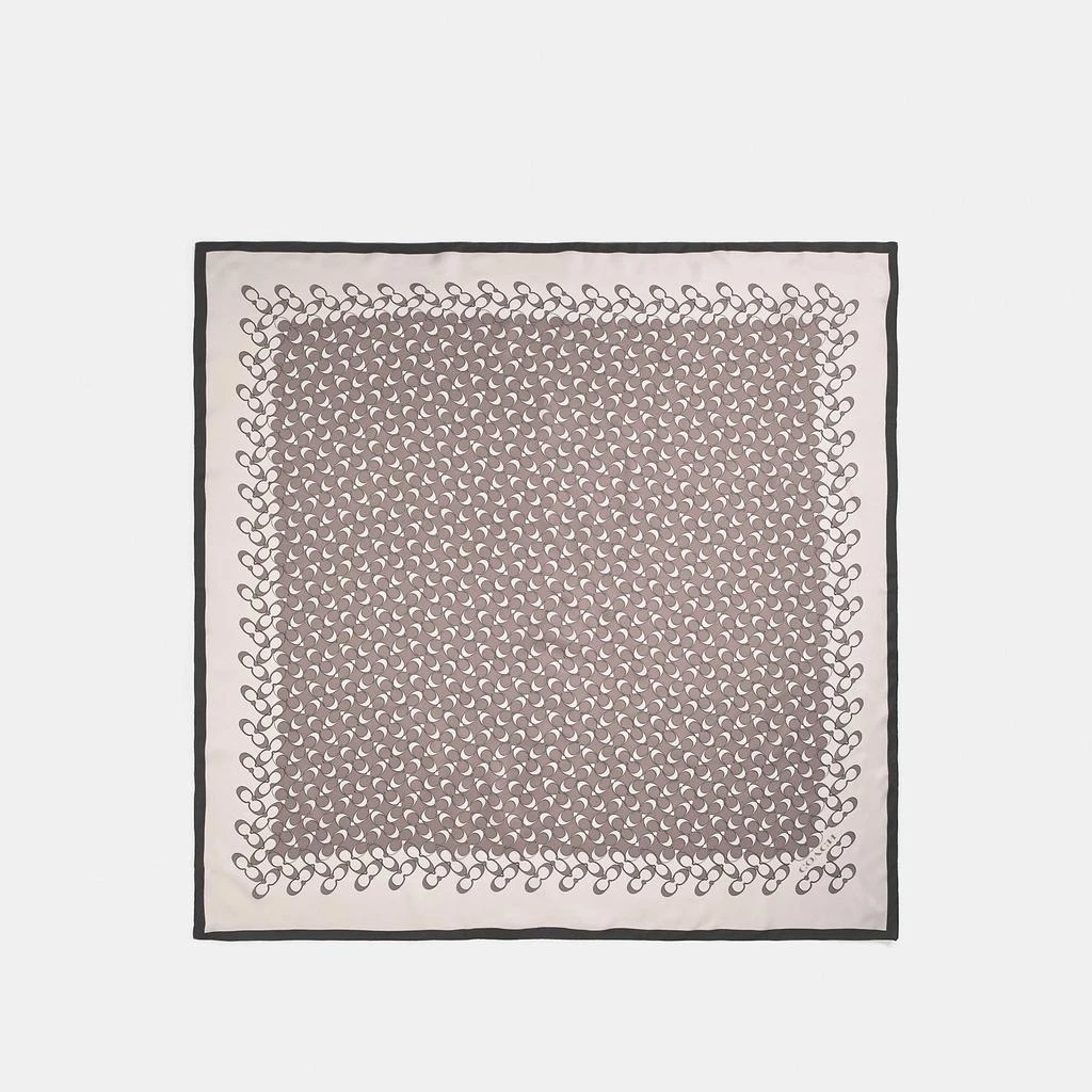 商品Coach|Coach Outlet Signature Silk Square Scarf,价格¥356,第1张图片