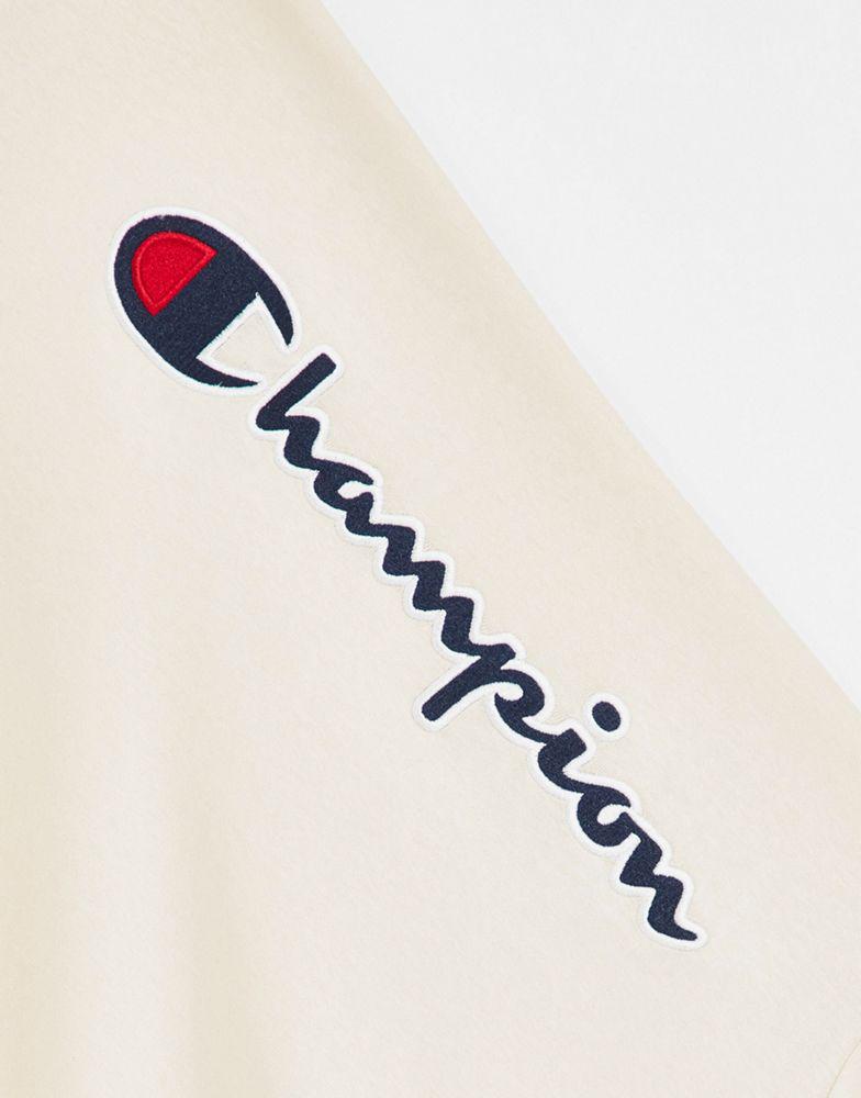 Champion t-shirt with large logo in tan商品第4张图片规格展示