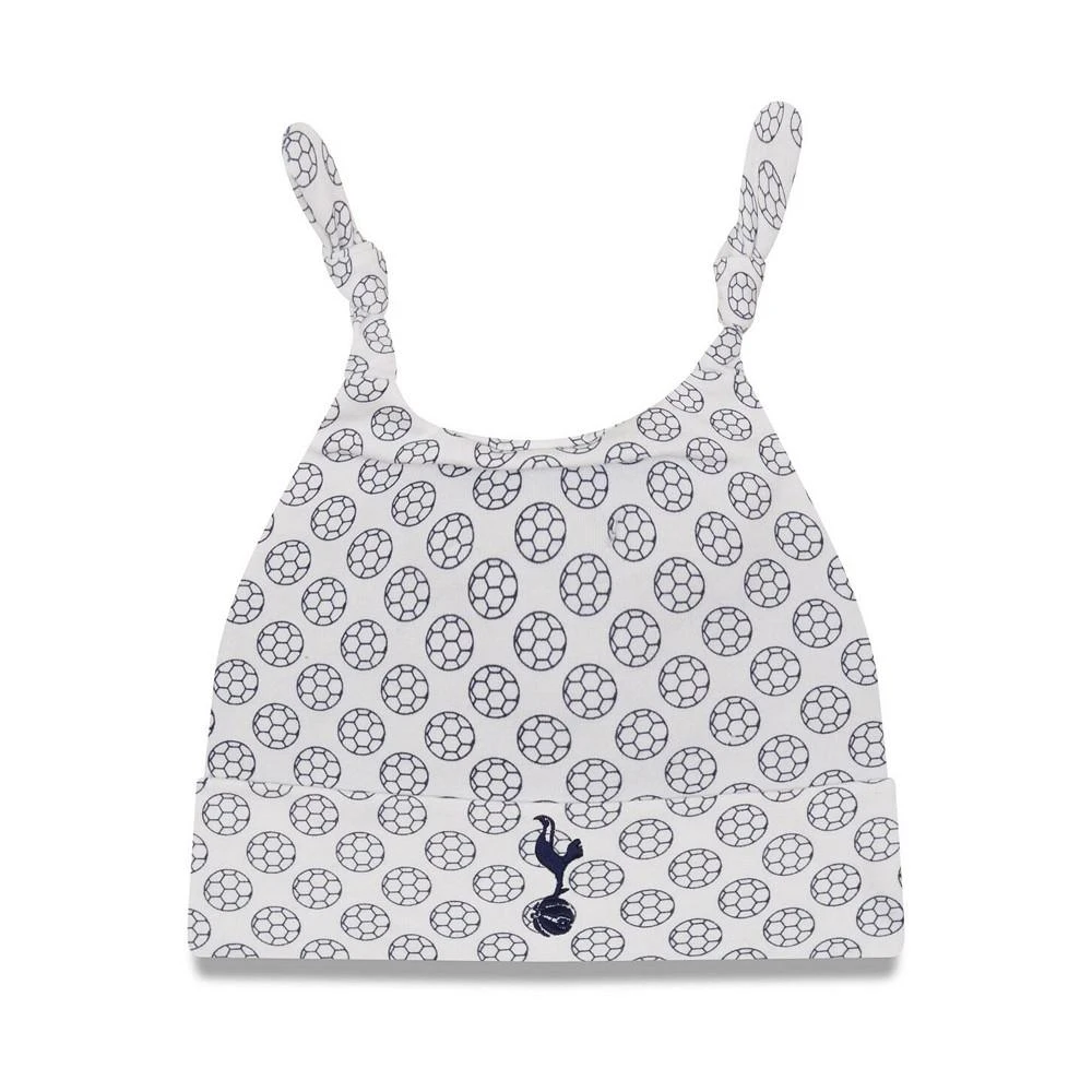 商品New Era|Infant Boys and Girls White Tottenham Hotspur Soccer Ball Cuffed Knit Hat,价格¥158,第1张图片