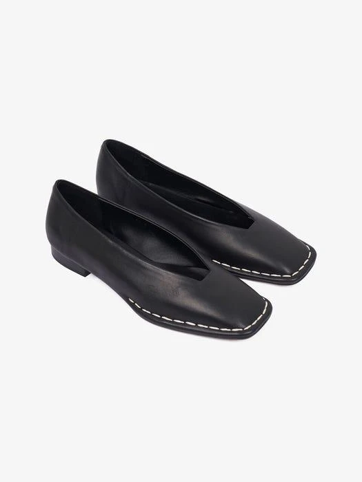 Freja Hand Stitch Loafer Shoes (Black) 商品