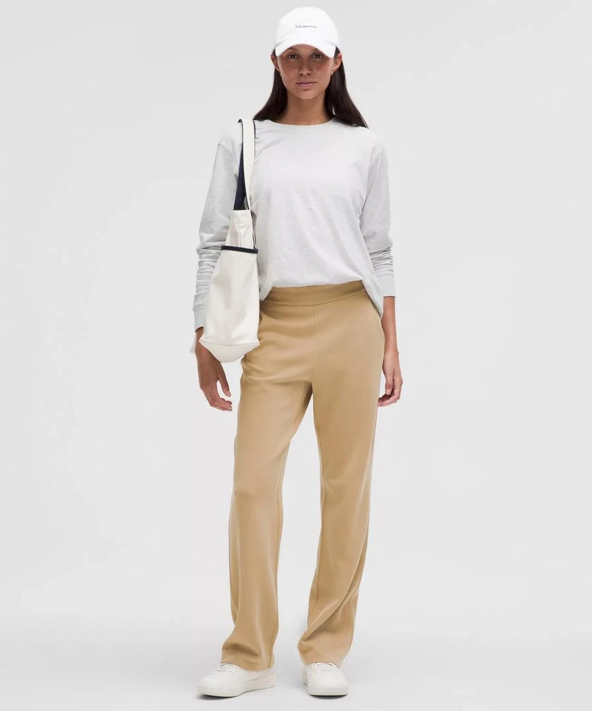 Softstreme High-Rise Straight-Leg Pant *Regular 商品