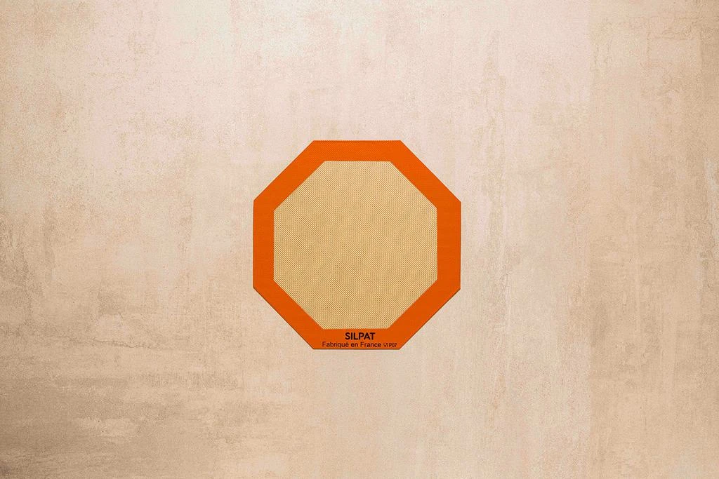 商品Silpat|Silpat Non-Stick Silicone Microwave Baking Mat, 10.25-Inch, Octagon,价格¥142,第4张图片详细描述