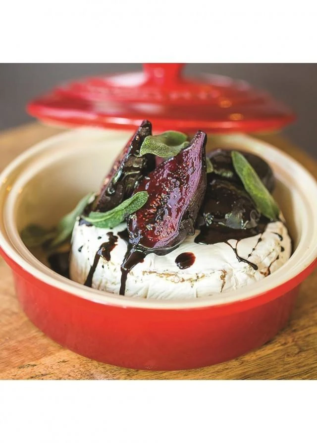 商品Le Creuset|Stoneware camembert baker cerise,价格¥431,第2张图片详细描述