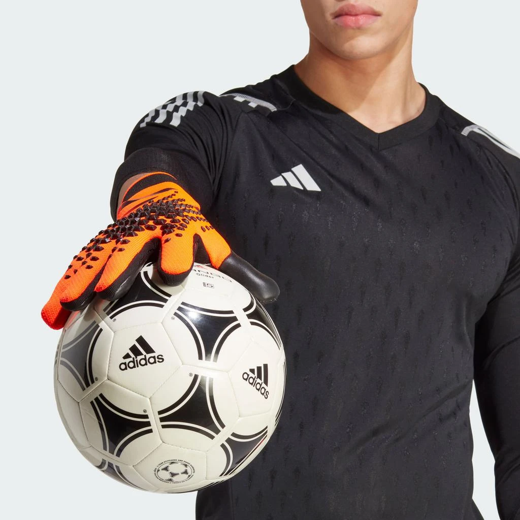 商品Adidas|PREDATOR PRO GOALKEEPER GLOVES,价格¥963,第4张图片详细描述