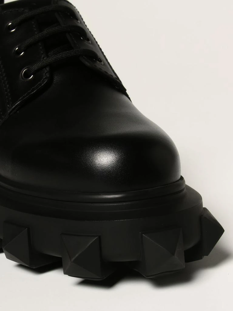 商品Valentino|Valentino Garavani Trackstud leather derby shoes,价格¥7356,第4张图片详细描述