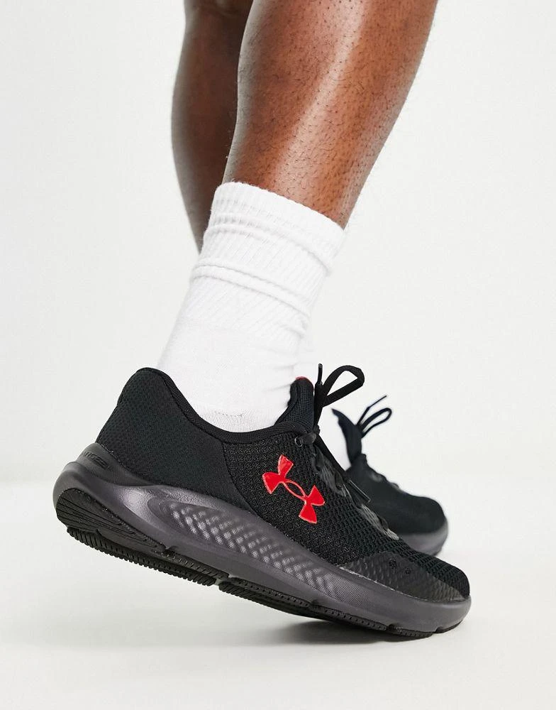 商品Under Armour|Under Armour Run Charged Pursuit 3 trainers in black,价格¥398,第4张图片详细描述