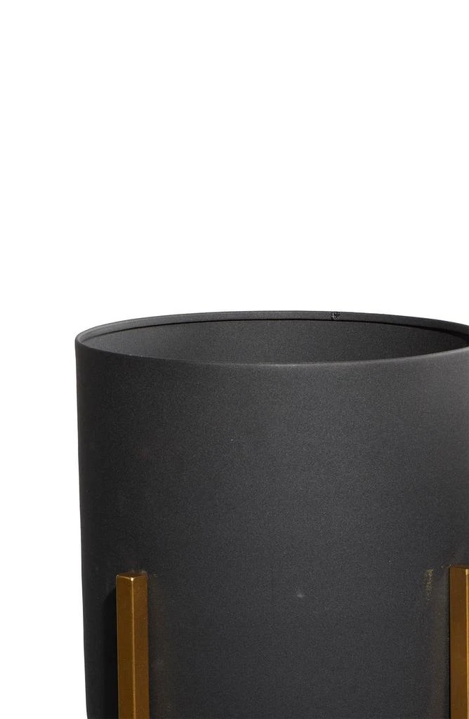 商品WILLOW ROW|Black Metal Indoor & Outdoor Planter with Removable Goldtone Stand - Set of 2,价格¥1186,第3张图片详细描述