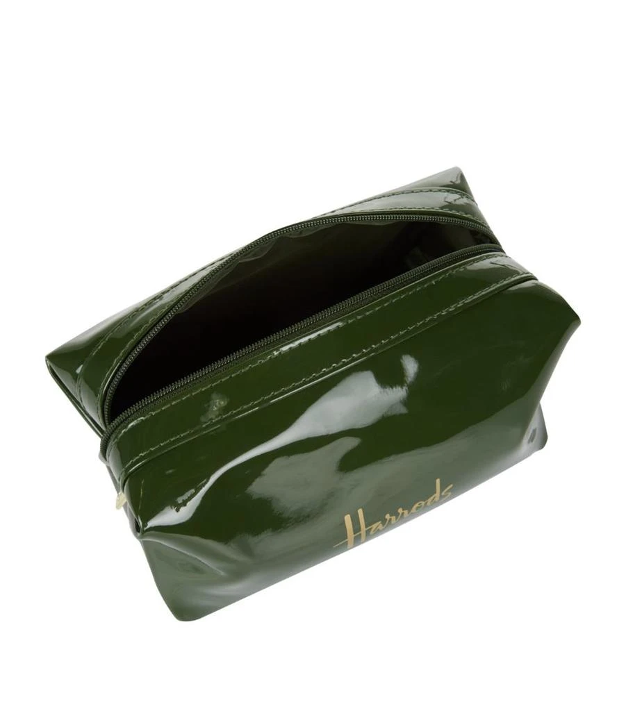 商品Harrods|Patent Logo Cosmetics Bag,价格¥246,第2张图片详细描述