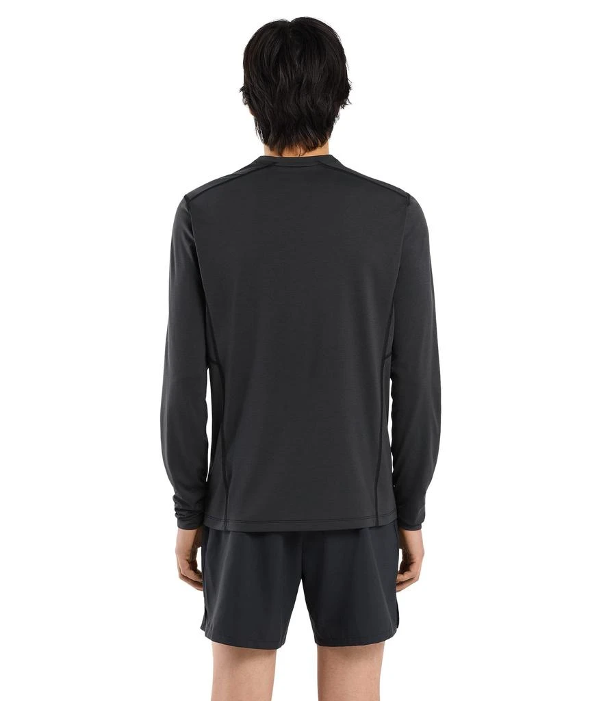 商品Arc'teryx|Arc'teryx Motus Crew Neck Shirt LS Men's | Lightweight Exceptionally Moisture Wicking Long Sleeve Training Shirt,价格¥679,第2张图片详细描述