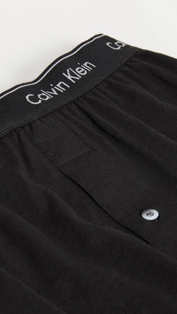 商品Calvin Klein|Cotton Classic Fit 3-Pack Knit Boxers,价格¥323,第4张图片详细描述