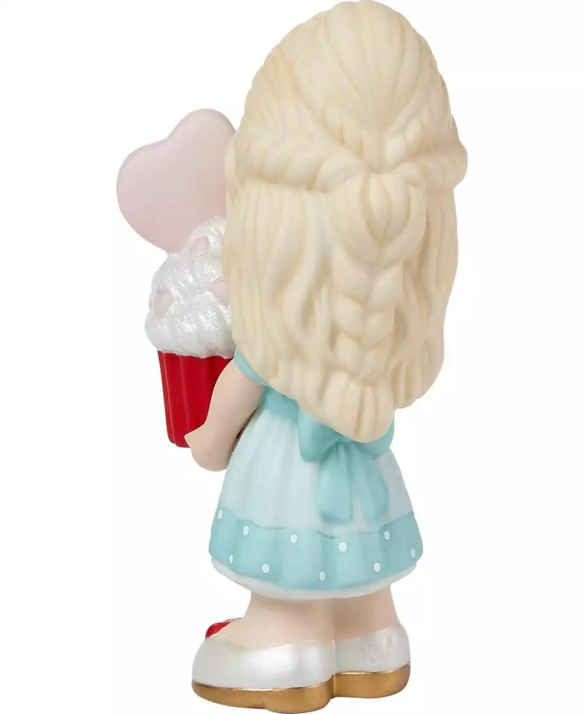 商品Precious Moments|222001 You Bake Me Happy Blonde Girl Porcelain Figurine,价格¥328,第3张图片详细描述