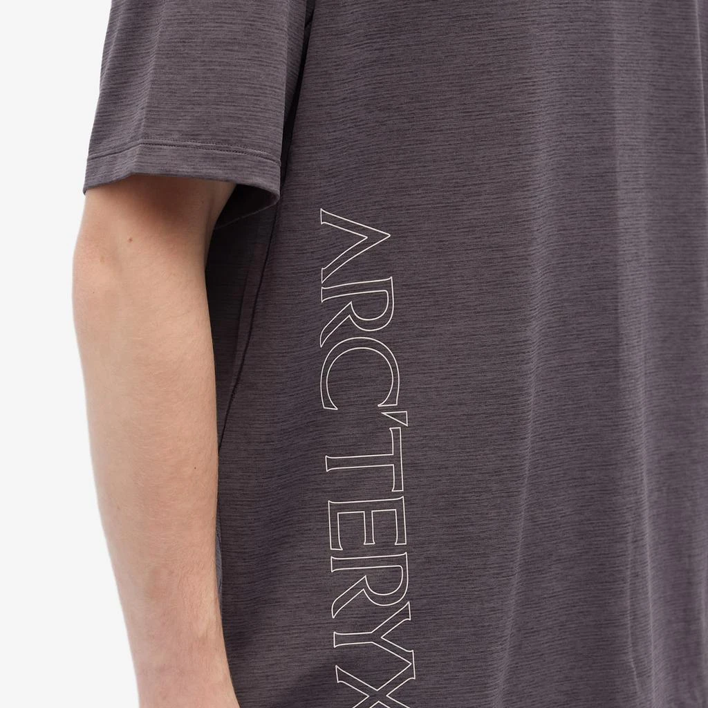 商品Arc'teryx|男士轻盈排汗 T恤,价格¥662,第5张图片详细描述