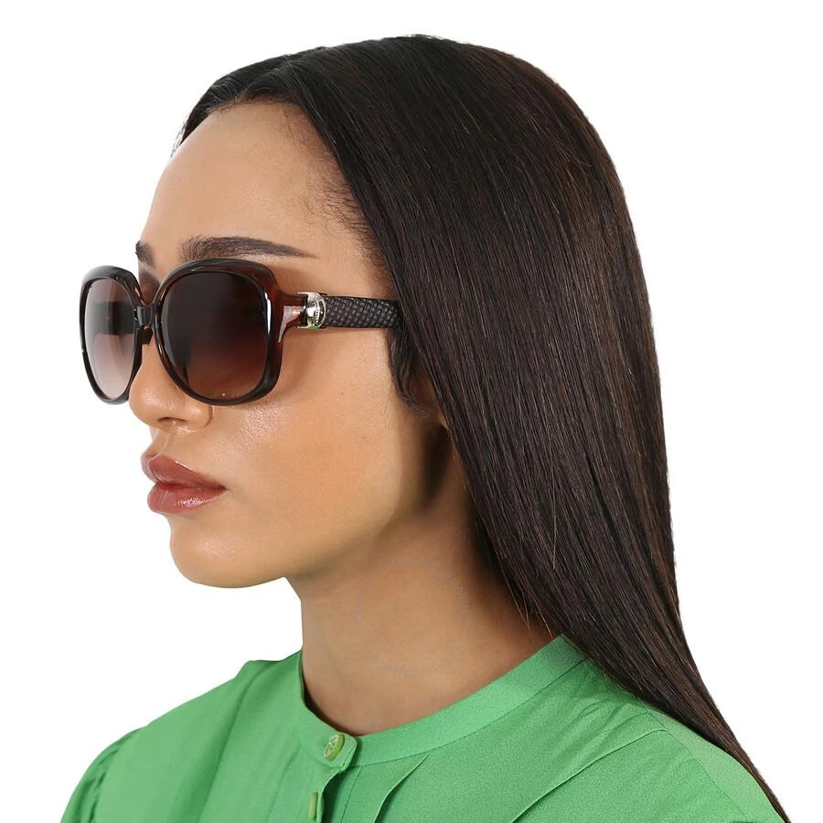 商品Salvatore Ferragamo|女士 棕色渐变长方形太阳镜 SF739SA 210 59,价格¥590,第2张图片详细描述