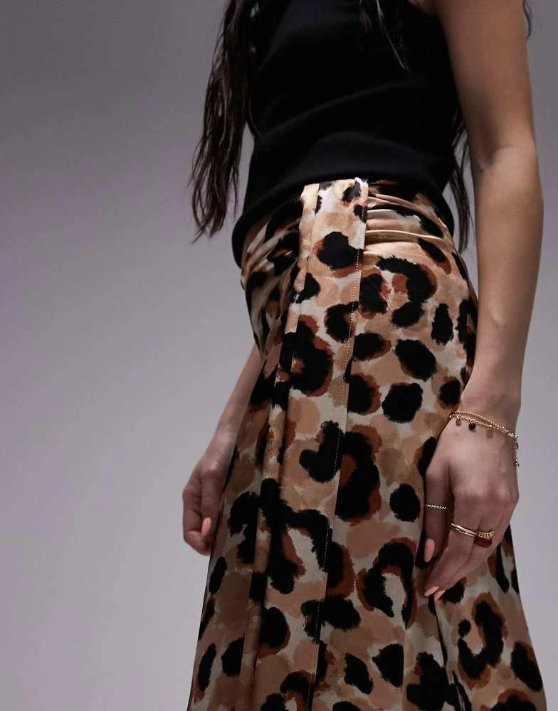 商品Topshop|Topshop tuck split midi skirt in leopard print,价格¥79,第4张图片详细描述