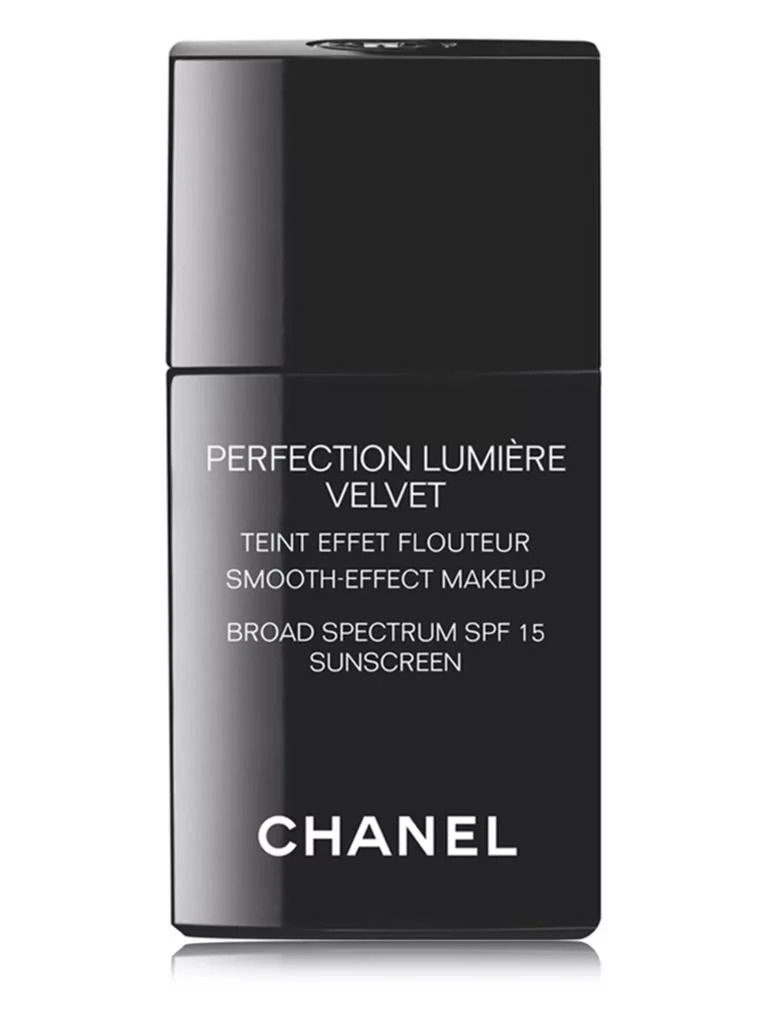 商品Chanel|PERFECTION LUMIÈRE Velvet Smooth-Effect Makeup Broad Spectrum SPF 15 Sunscreen,价格¥375,第1张图片