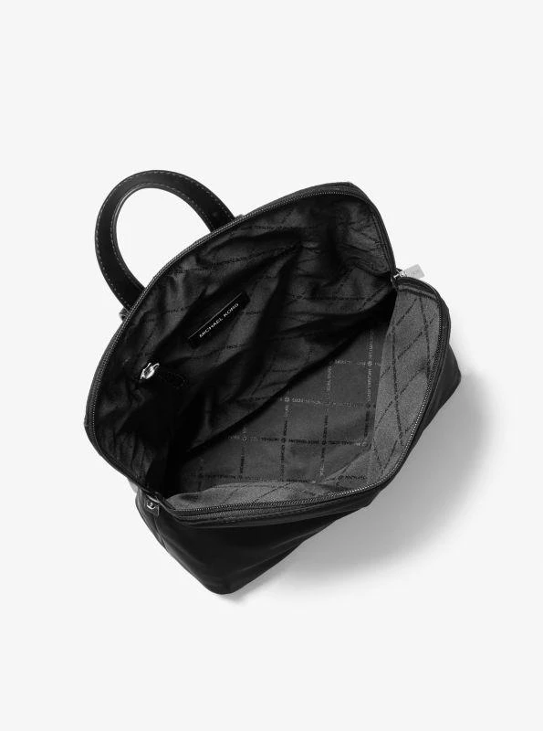 商品Michael Kors|Polly Medium Nylon Backpack,价格¥817,第2张图片详细描述