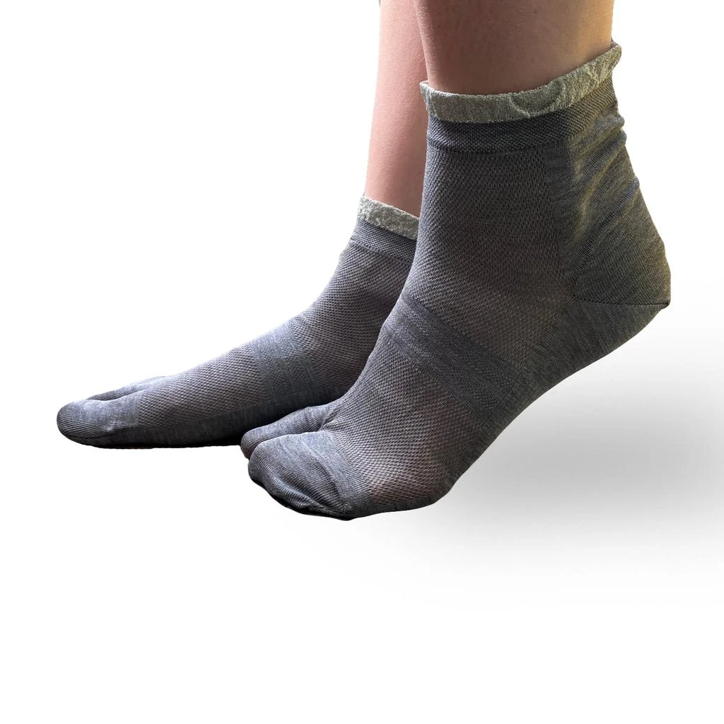 商品amr-fashion|ANTIPAST tabi socks,价格¥639,第2张图片详细描述