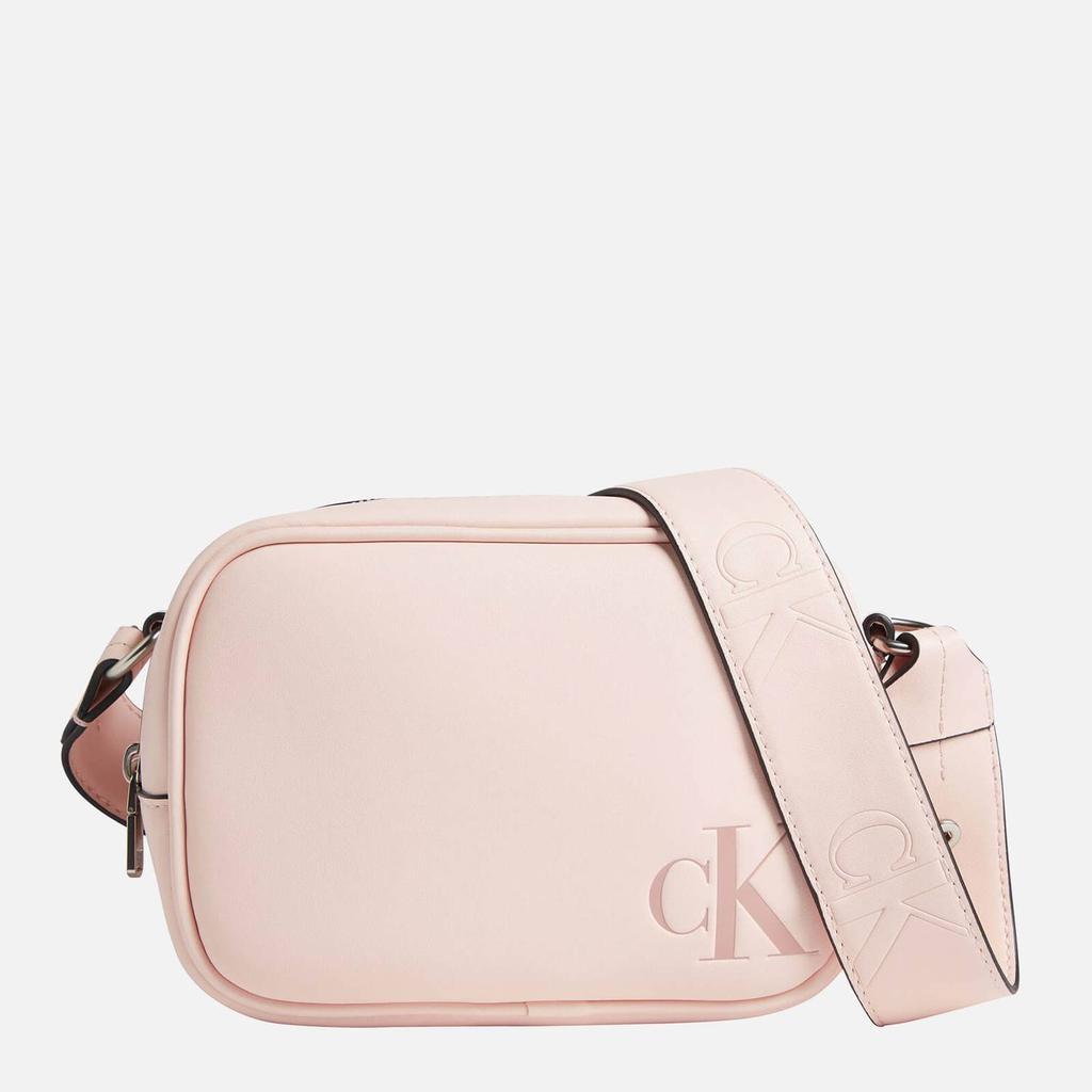 商品Calvin Klein|Calvin Klein Jeans Sculpted Faux Leather Camera Bag,价格¥763,第1张图片